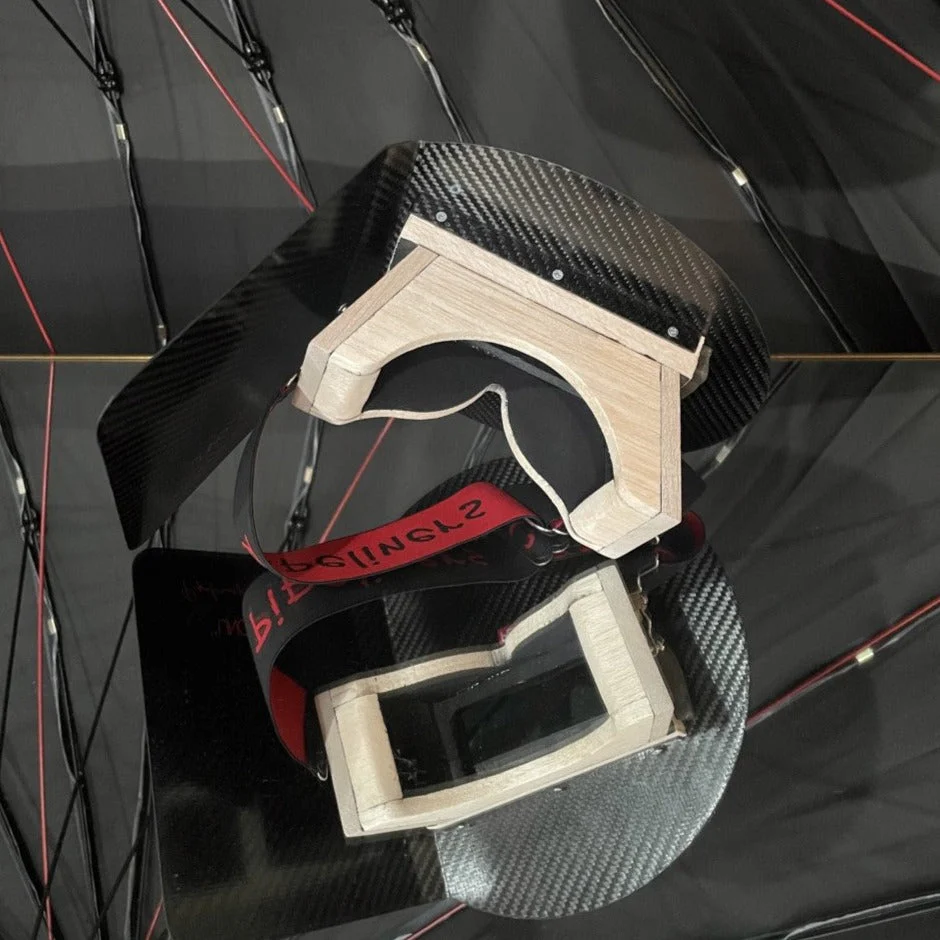 UNO Carbon Fiber Pancake Welding Hood - Image 6